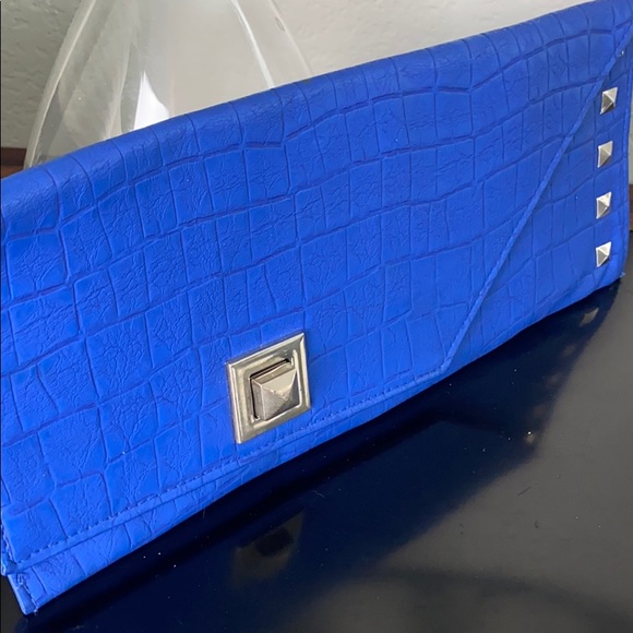 Giannini wristlet - Picture 2 of 9